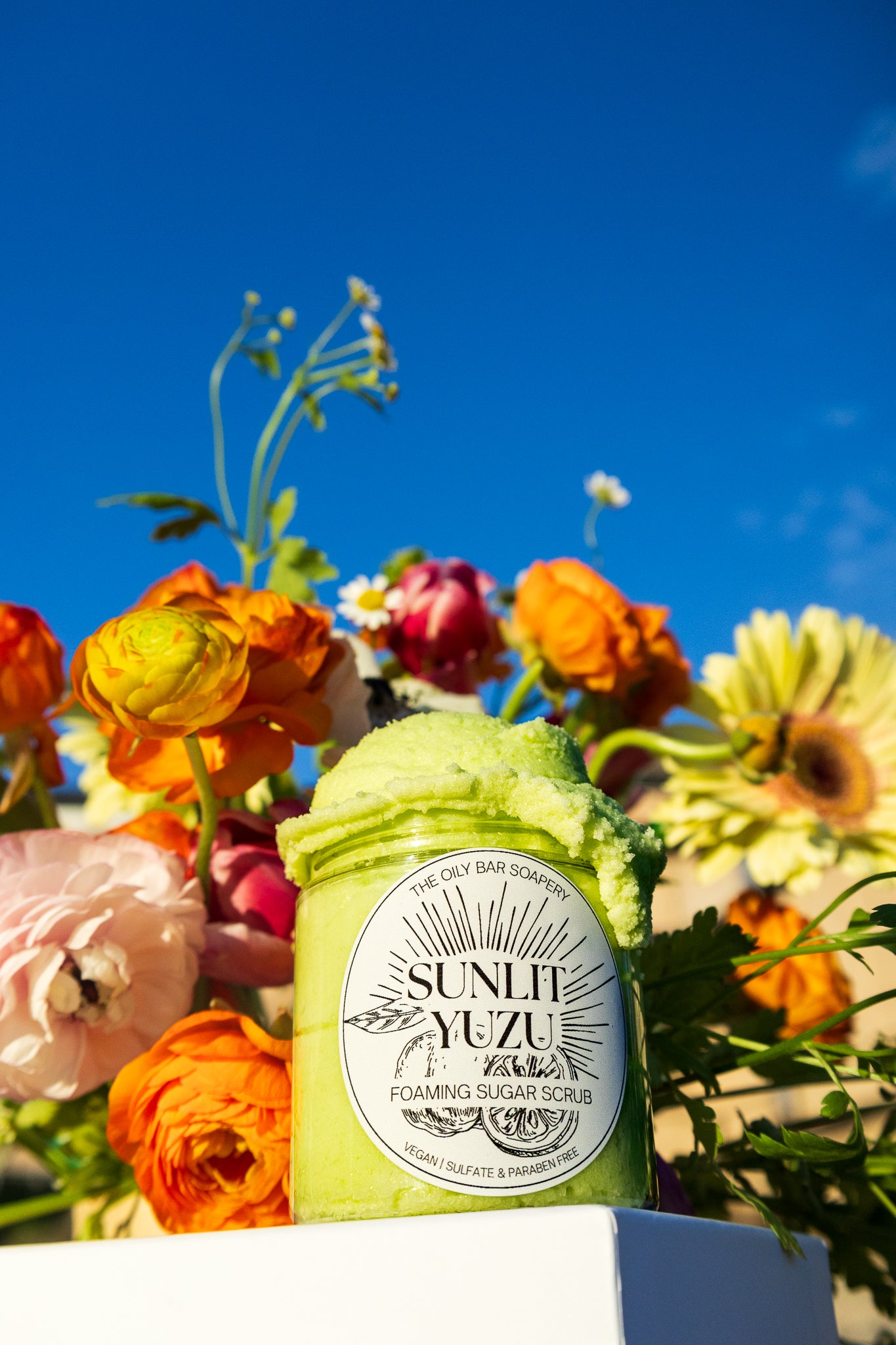 Sunlit Yuzu Foaming Sugar Scrub π