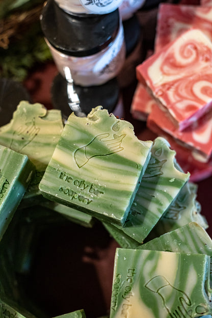 🎄 Beginner Holiday Soapmaking Class ✨