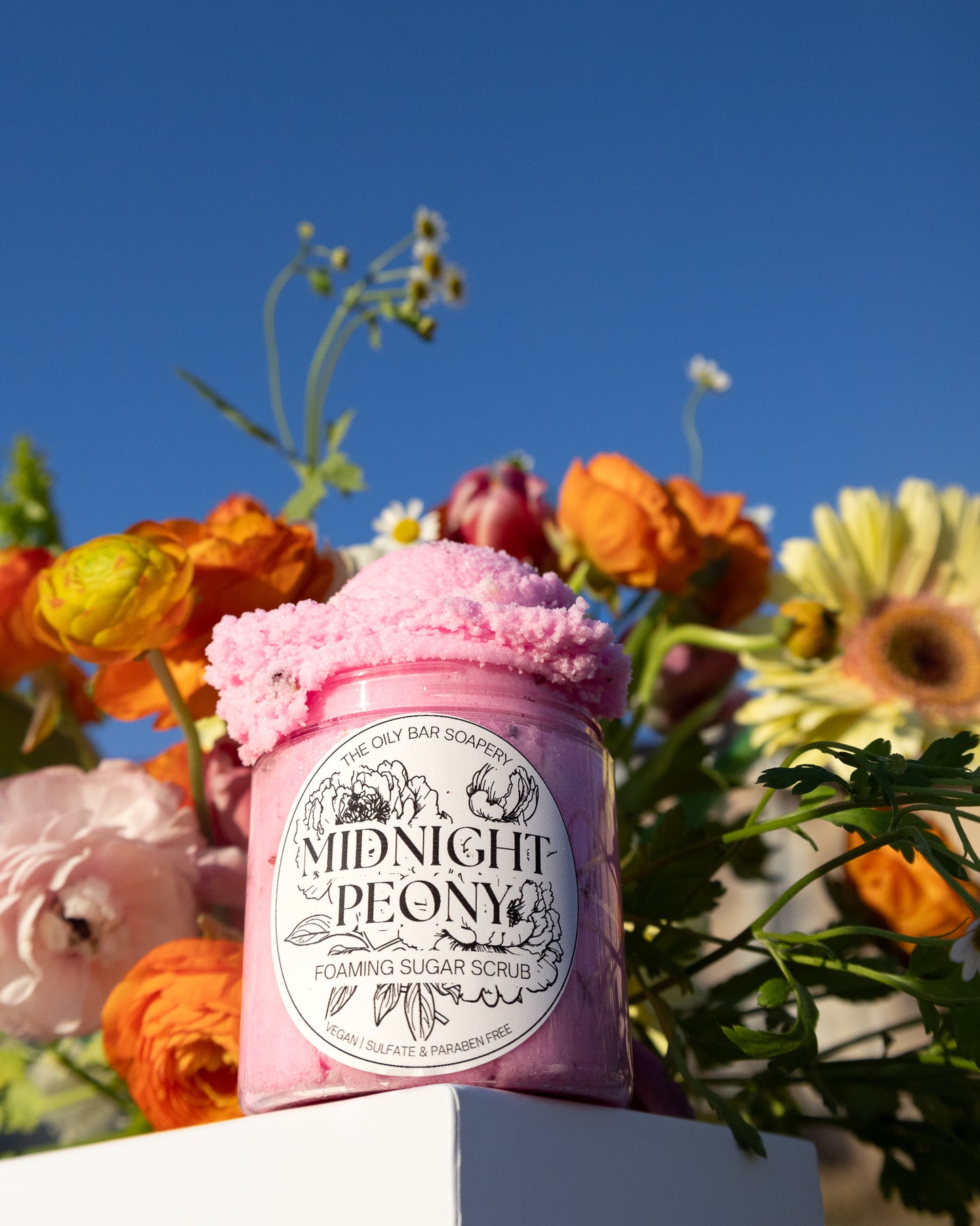 Midnight Peony Foaming Sugar Scrub 🌸